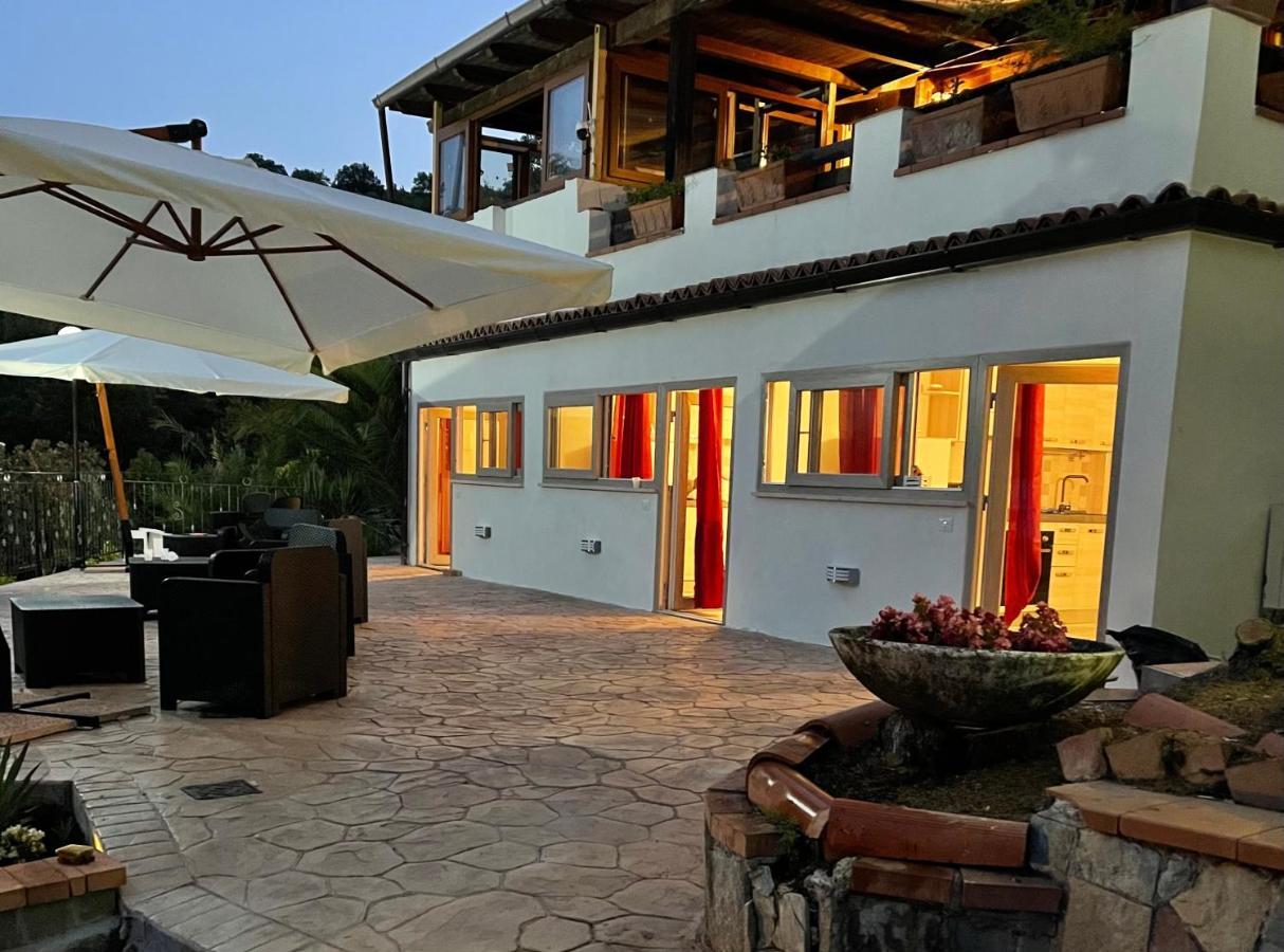 Villa L'Usignolo 圣毛罗拉布若卡 外观 照片