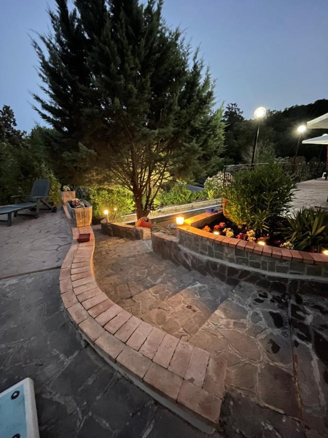 Villa L'Usignolo 圣毛罗拉布若卡 外观 照片